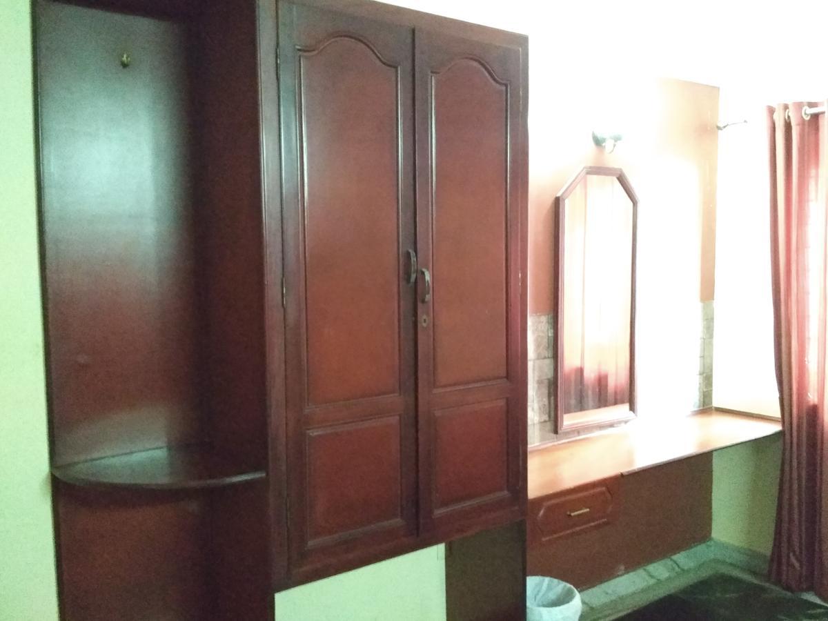 Hotel Rukmini Alwaye Εξωτερικό φωτογραφία