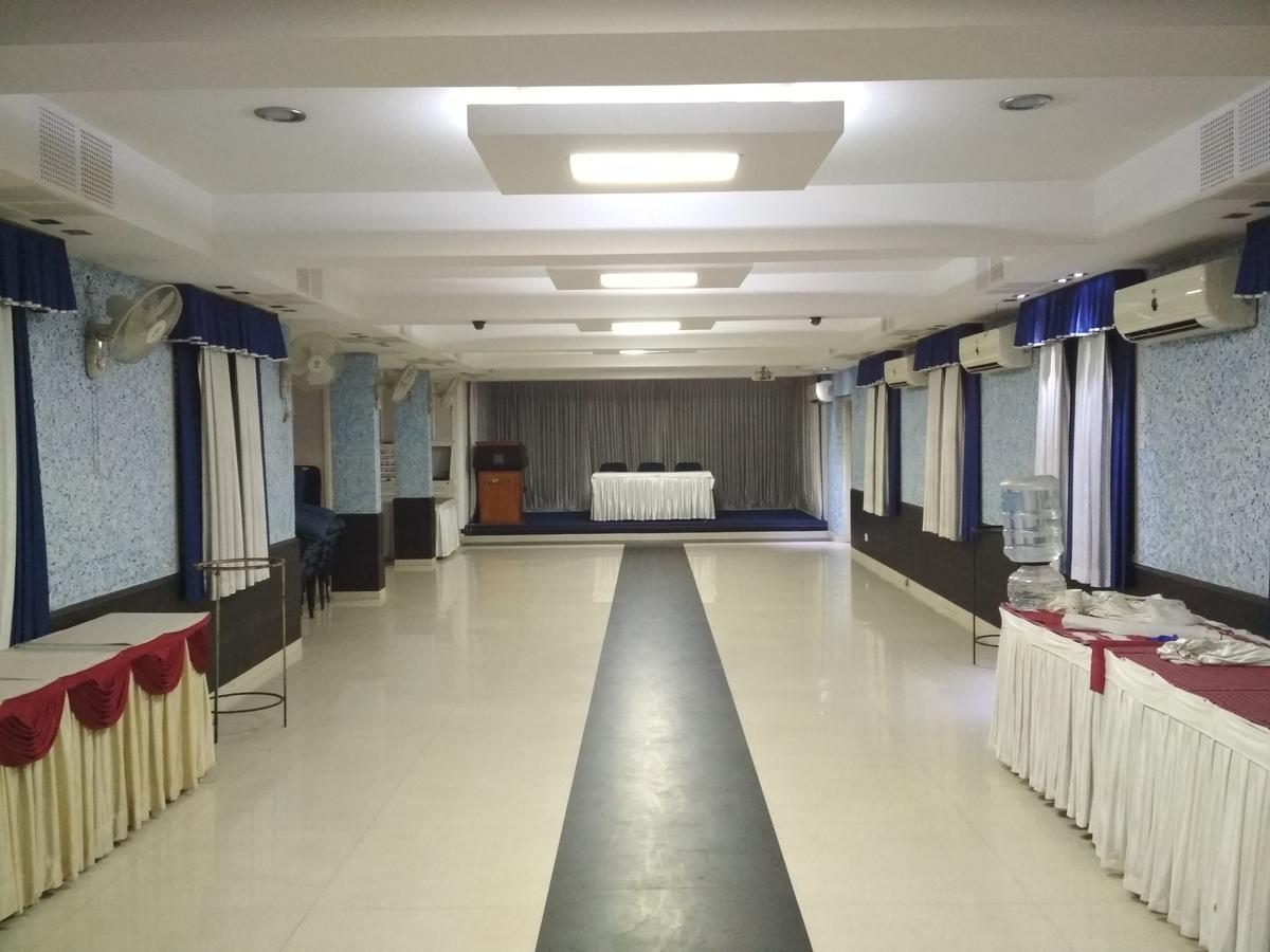 Hotel Rukmini Alwaye Εξωτερικό φωτογραφία